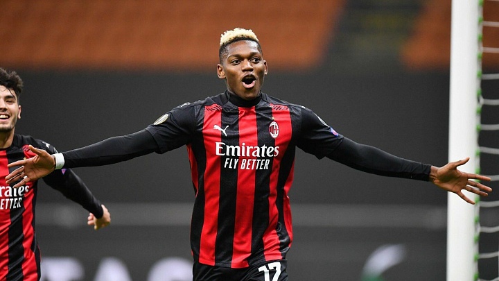 "Милан" ушел от поражения в концовке матча Серии А против "Дженоа"