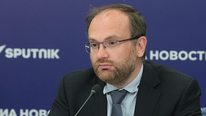 В РПЦ прокомментировали слова митрополита Ростислава о супружеской измене