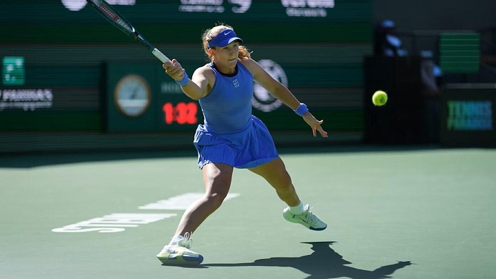 Мирра Андреева осталась на седьмой строчке в чемпионской гонке WTA