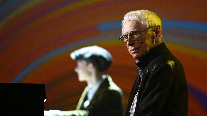 Безруков рассказал, как познакомился с Зацепиным