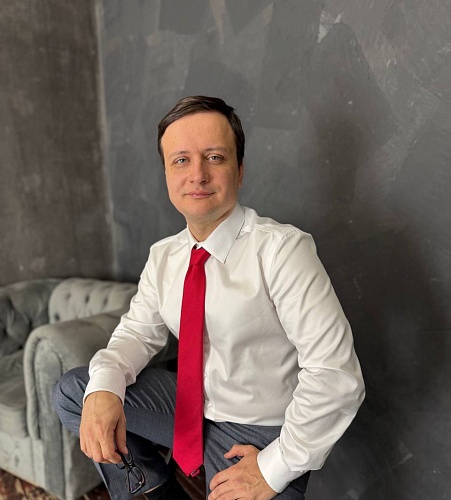 Гипнотерапевт Алексей Дешевых: противопоказания к гипнотерапии