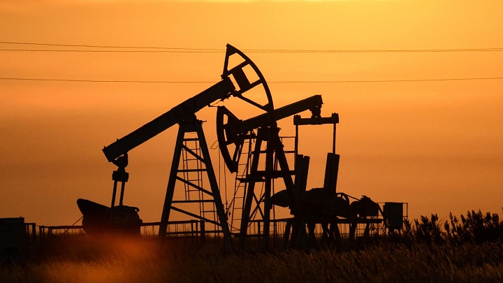 МЭА понизило прогноз роста спроса на нефть в мире